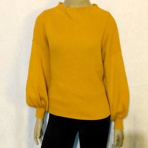 Cute Mustard colored sweater